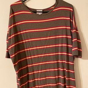 LulaRoe S Irma Tunic